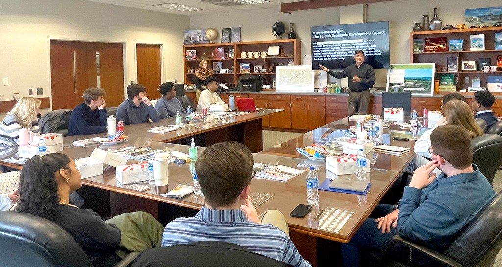 Mayor’s Youth Council explores economic development, tourism